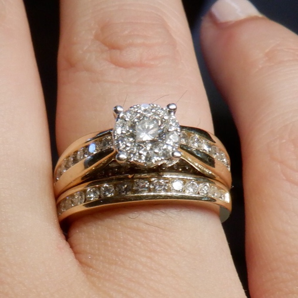 14k yellow gold Diamond d bridal set.